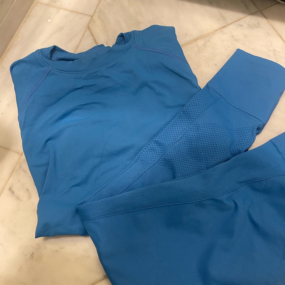 Half Days Ski Base Layer/ Workout Set - image 2